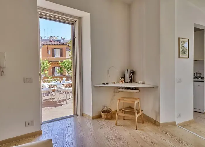 Panoramic Quirinal Penthouse דירה רומא