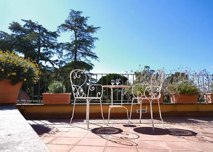 Panoramic Quirinal Penthouse דירה