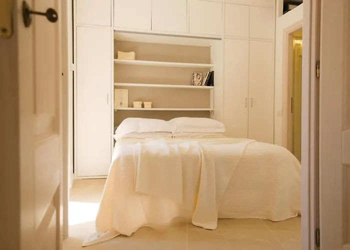Panoramic Quirinal Penthouse * Rome