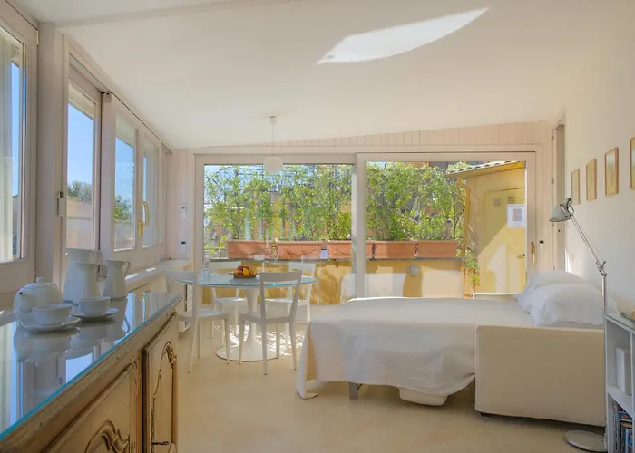 Apartment Panoramic Quirinal Penthouse *