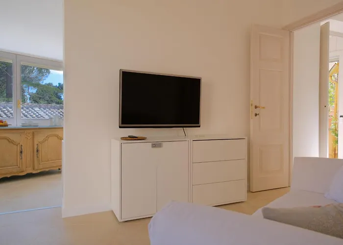 Panoramic Quirinal Penthouse * Rome